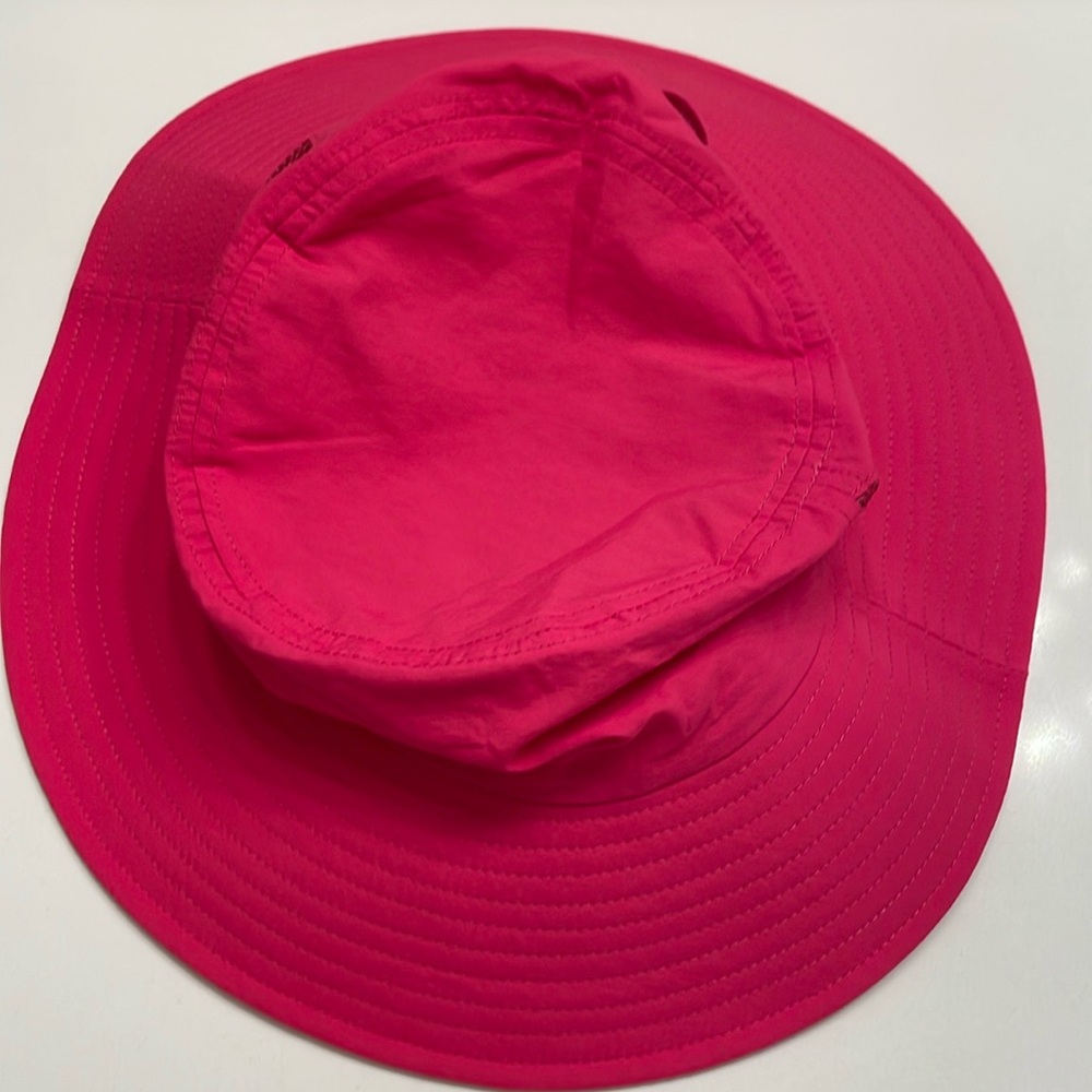 Connectyle Womens UPF 50+ Beach Sun Hat with Ponytail Water Resistant Bucket Hat